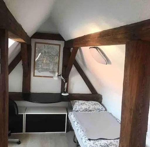 Modernisiertes Gaestezimmer Im Ortskern * Wehrheim